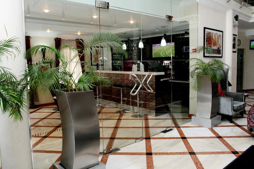 Morning Side Suites Aliayabiagba Exteriér fotografie