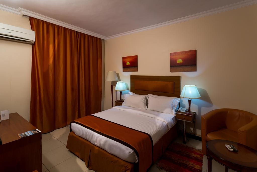 Morning Side Suites Aliayabiagba Exteriér fotografie